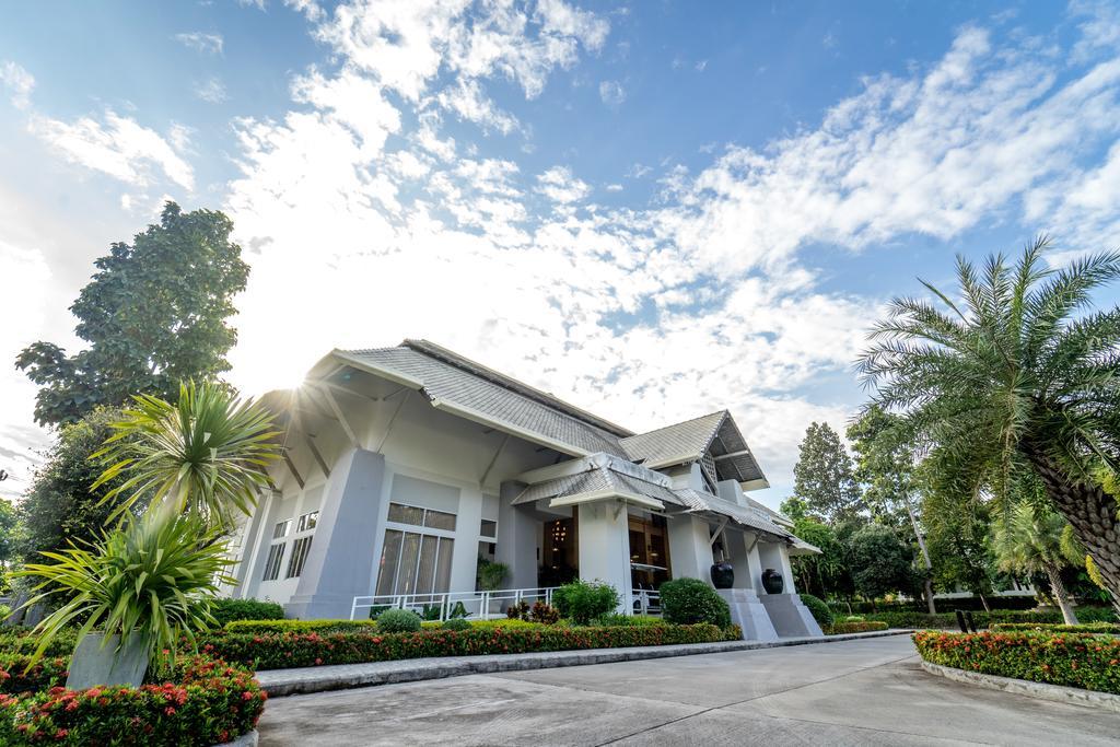 Vivo Bene Village Doi Saket Exterior foto